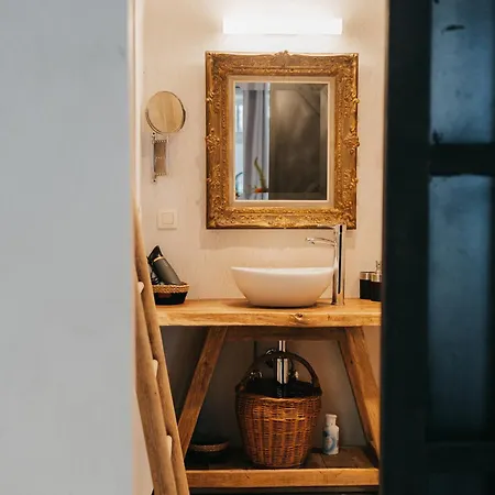 Le Poirier De La Canette * Durbuy