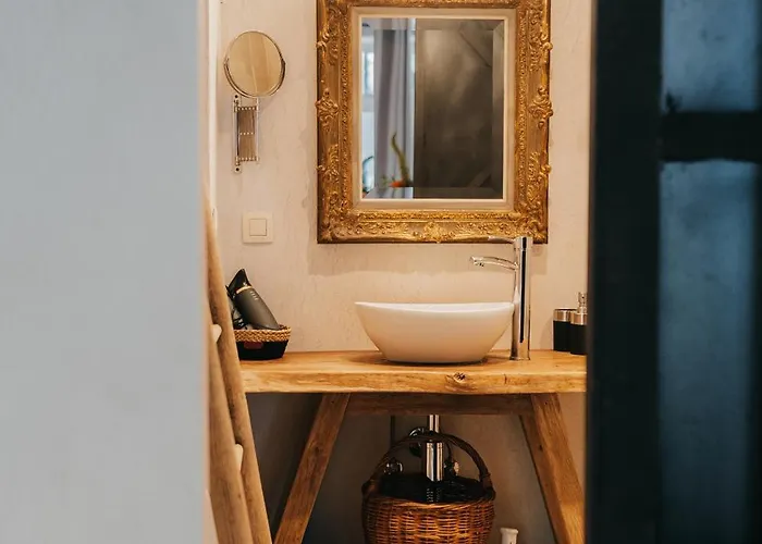 Le Poirier De La Canette * Durbuy